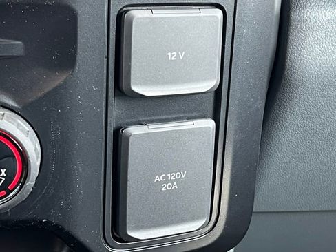 New 2026 Ford F350 XLT w/ XLT Premium Package AWD/4WD image 34
