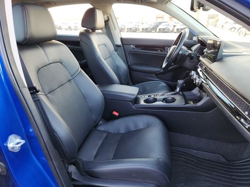 Used 2023 Honda Civic Touring image 15