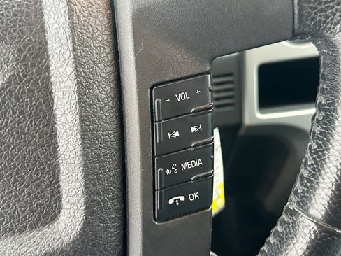 Used 2013 Ford F150 XLT w/ XLT Chrome Pkg AWD/4WD image 26