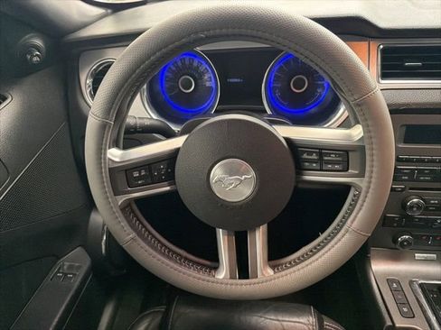 Used 2013 Ford Mustang GT Premium w/ GT Coupe Accessory Pkg 5 image 17