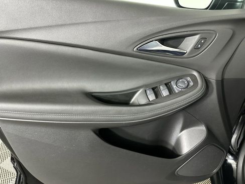 Used 2023 Buick Encore GX Preferred w/ Cold Weather Comfort Package FWD image 24