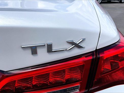 Used 2020 Acura TLX FWD image 31