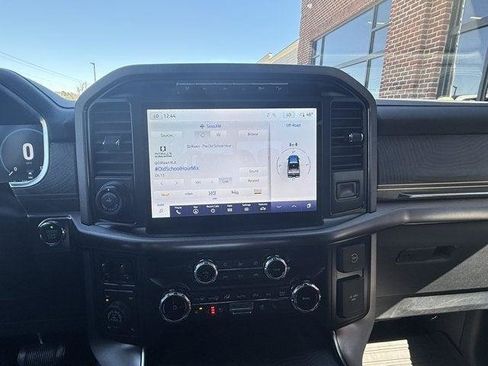 Used 2022 Ford F150 Platinum w/ Equipment Group 701A High AWD/4WD image 27