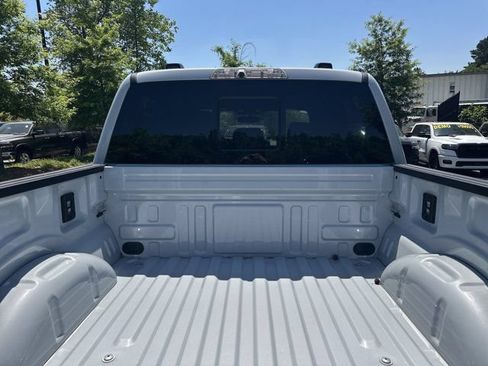 Used 2025 Ford F150 Raptor w/ Equipment Group 803A Raptor R AWD/4WD image 19