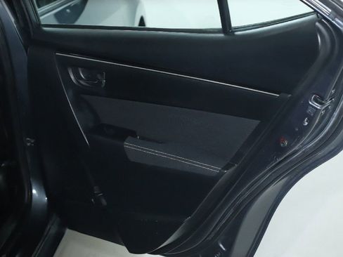 Used 2019 Toyota Corolla LE FWD image 30