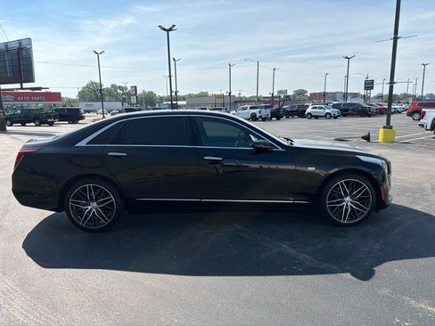 Used 2018 Cadillac CT6 Premium Luxury w/ Super Cruise Package AWD/4WD image 4