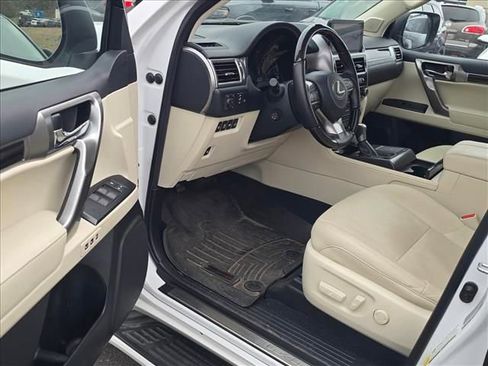 Used 2022 Lexus GX 460 Premium image 6