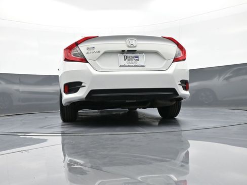 Certified 2018 Honda Civic LX image 30