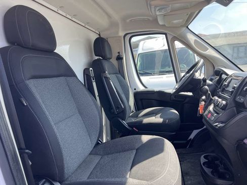 Used 2020 RAM ProMaster 3500 w/ Premium Appearance Group FWD image 24