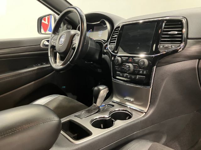 Used 2020 Jeep Grand Cherokee Altitude AWD/4WD image 45