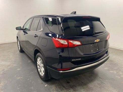 Used 2020 Chevrolet Equinox LT w/ Driver Convenience Package image 4