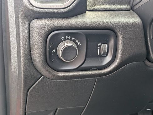 Used 2024 RAM 5500 Tradesman AWD/4WD image 19