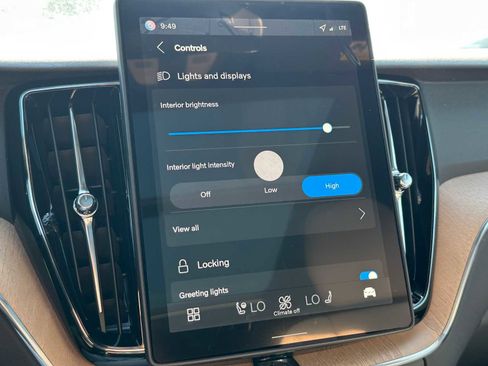 New 2026 Volvo XC60 T8 Plus w/ Climate Package image 32