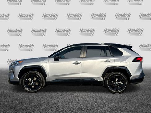 Used 2021 Toyota RAV4 XSE image 8