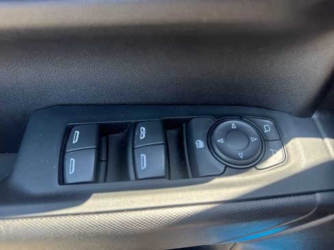 Used 2024 Chevrolet Silverado 1500 Custom AWD/4WD image 18