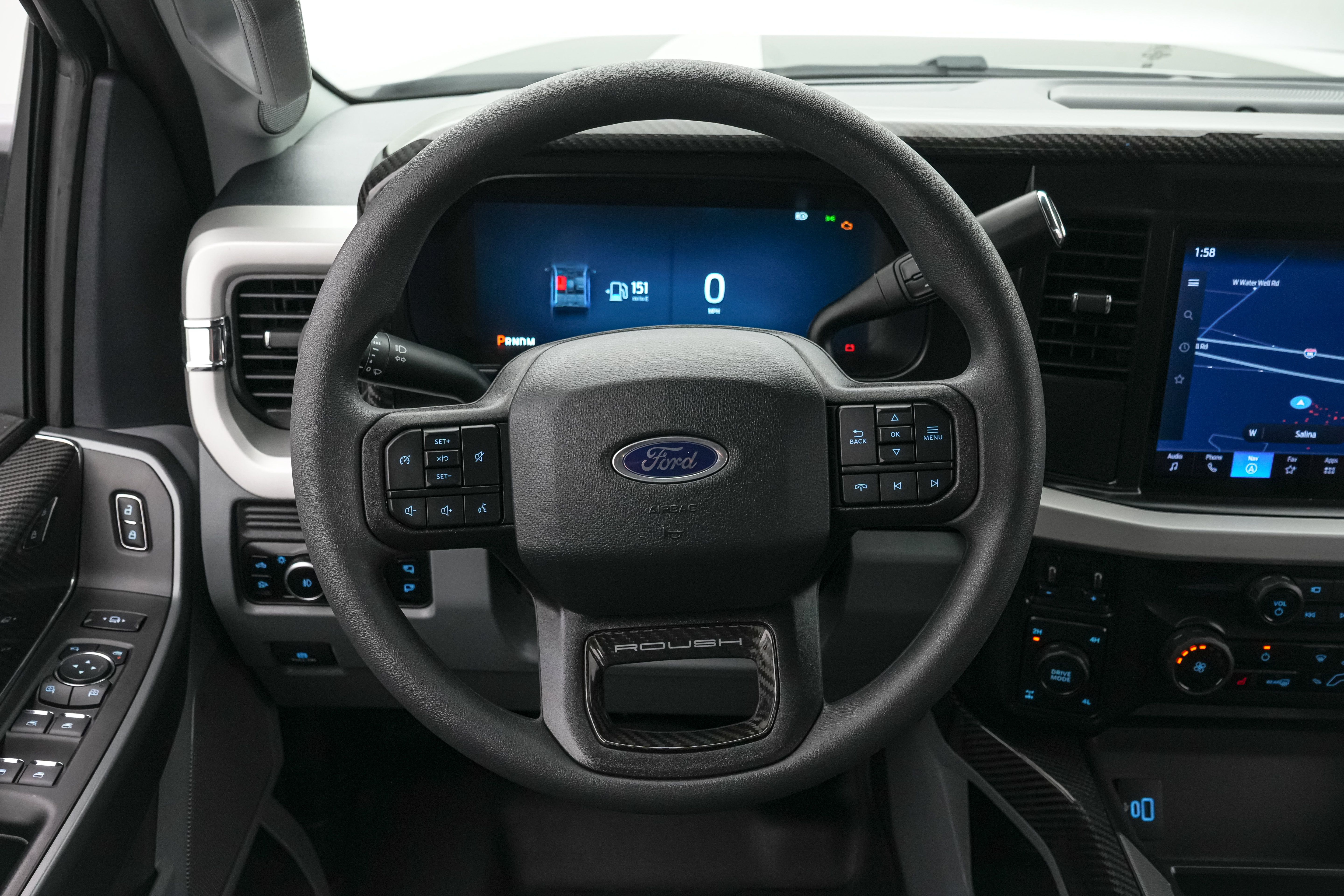 New 2026 Ford F250 XLT w/ XLT Premium Package AWD/4WD image 25