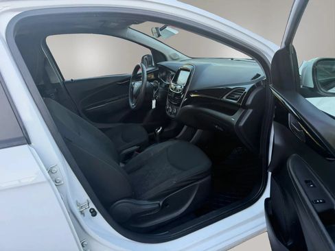 Used 2021 Chevrolet Spark LT FWD image 26