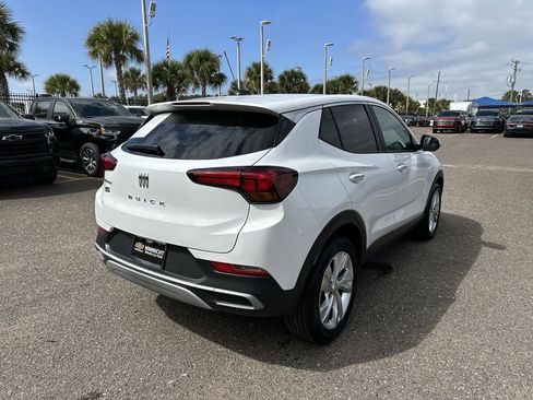 Used 2025 Buick Encore GX Preferred image 16