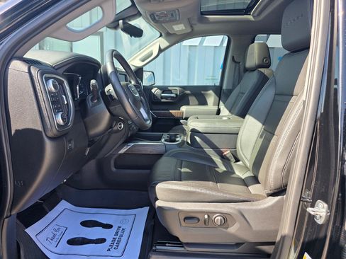 Used 2020 GMC Sierra 1500 Denali w/ Denali Ultimate Package AWD/4WD image 11