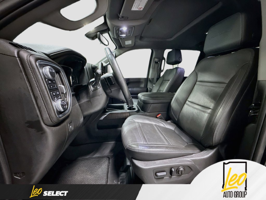 Used 2023 GMC Sierra 3500 Denali w/ Denali Ultimate Package AWD/4WD image 24