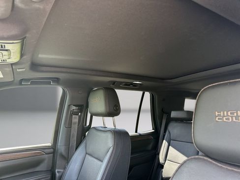 Used 2023 Chevrolet Tahoe High Country w/ LPO, Illumination Package AWD/4WD image 16