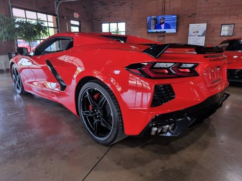 Used 2023 Chevrolet Corvette Stingray Preferred Conv w/ Z51 Performance Package RWD image 9