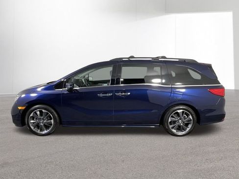 Used 2023 Honda Odyssey Elite image 13