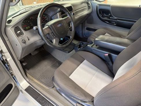 Used 2005 Ford Ranger XLT image 11