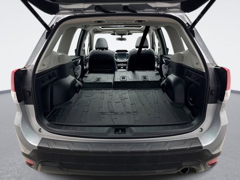 Used 2023 Subaru Forester Limited AWD/4WD image 24