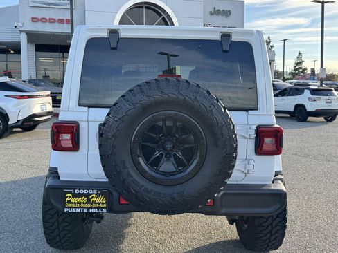 Certified 2024 Jeep Wrangler Unlimited Sahara image 6