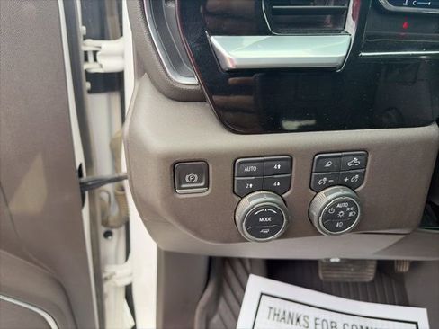 Used 2023 Chevrolet Silverado 1500 LTZ image 19