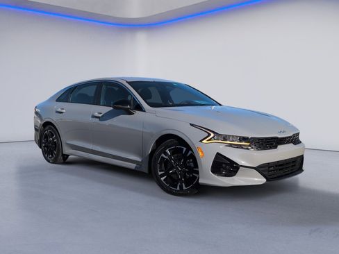 Used 2024 Kia K5 GT-Line image 2
