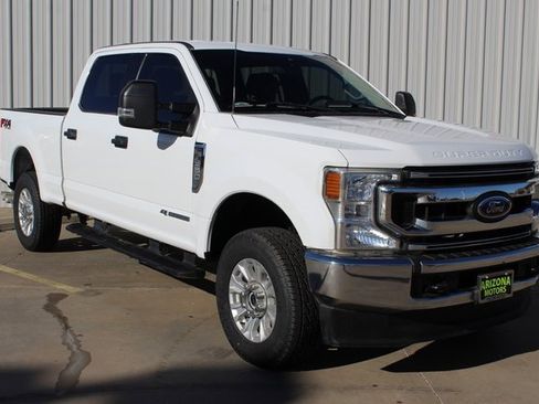 Used 2022 Ford F250 XLT image 4