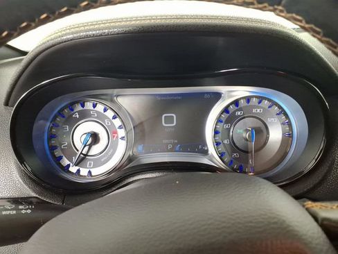 Used 2016 Chrysler 300 S AWD/4WD image 18