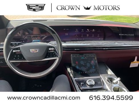 New 2025 Cadillac Escalade ESV Premium Luxury w/ Touring Package image 29
