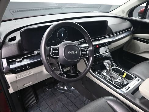 Certified 2024 Kia Carnival SX Prestige image 14