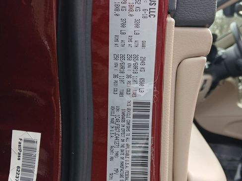 Used 2018 Jeep Grand Cherokee Limited image 31