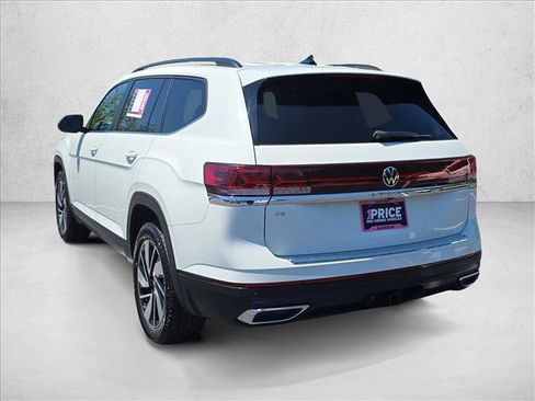 Used 2024 Volkswagen Atlas SE FWD image 7