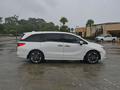 Used 2022 Honda Odyssey Elite image 5