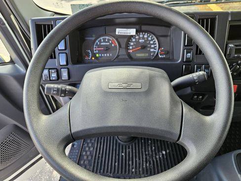 New 2025 Chevrolet Low Cab Forward image 25