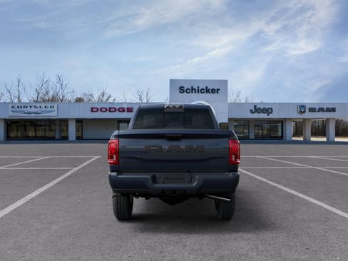 New 2026 RAM 2500 Big Horn AWD/4WD image 38
