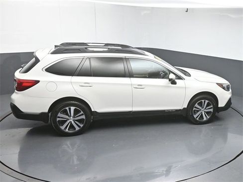 Used 2019 Subaru Outback 2.5i Limited w/ Popular Package #2 image 49