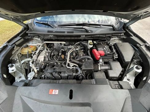 Used 2022 Mitsubishi Outlander SE image 11