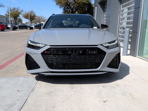 Used 2024 Audi RS 6 performance AWD/4WD image 3