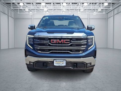 Certified 2023 GMC Sierra 1500 SLT w/ SLT Premium Package AWD/4WD image 3
