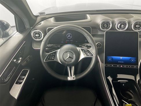 Certified 2026 Mercedes-Benz GLC 300 4MATIC image 22