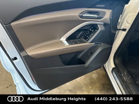 New 2025 Audi Q5 Premium Plus image 12