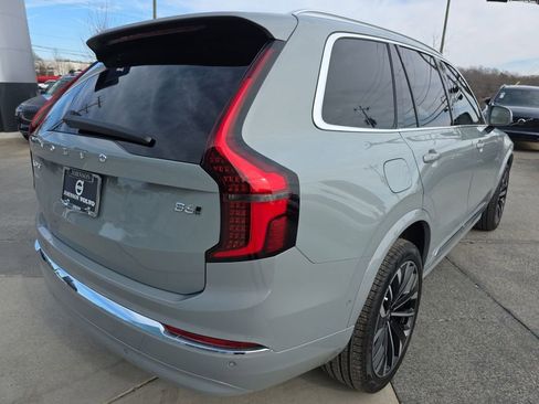 New 2026 Volvo XC90 B6 Ultra image 5