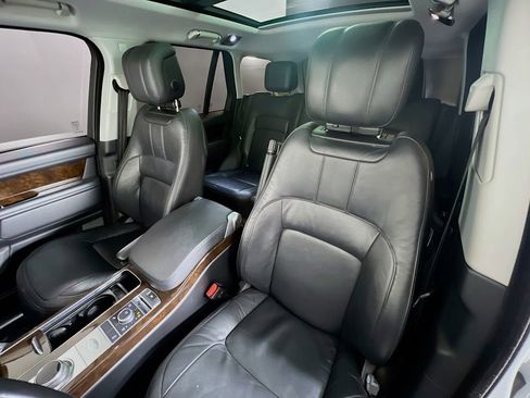 Used 2021 Land Rover Range Rover AWD/4WD image 21