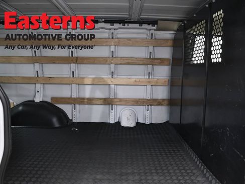 Used 2024 GMC Savana 2500 w/ Driver Convenience Package RWD image 19